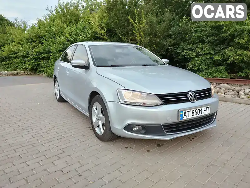 Седан Volkswagen Jetta 2011 1.98 л. Автомат обл. Івано-Франківська, Івано-Франківськ - Фото 1/9