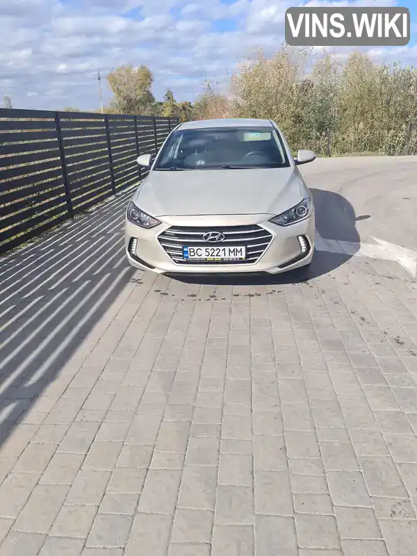 Седан Hyundai Elantra 2018 2 л. Автомат обл. Львівська, Червоноград - Фото 1/21