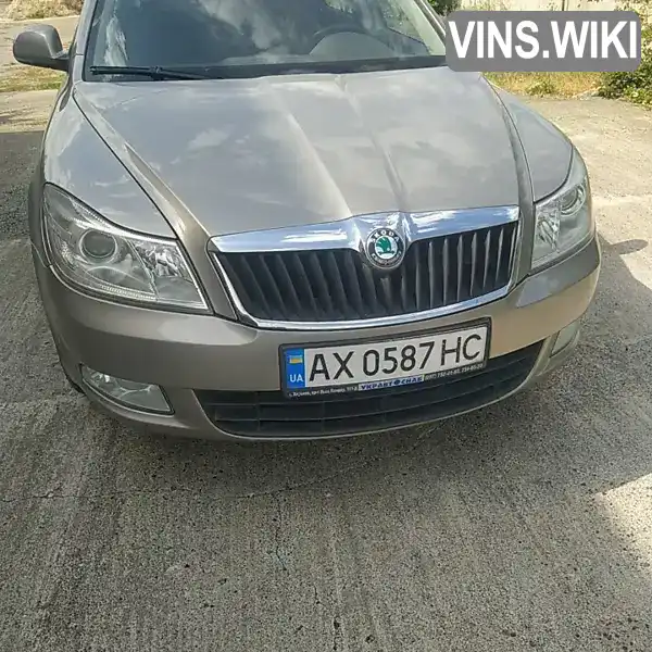 TMBBK41Z9CB157140 Skoda Octavia 2012 Ліфтбек 1.8 л. Фото 4