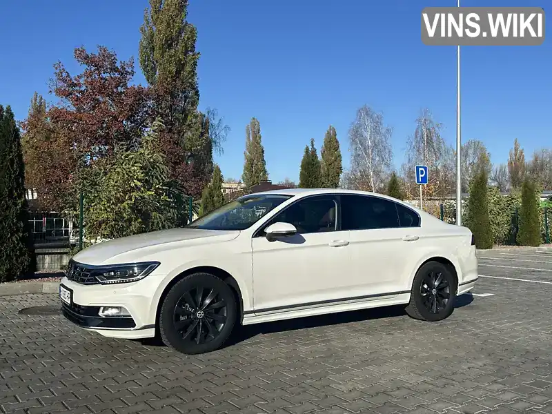 Седан Volkswagen Passat 2018 1.97 л. обл. Полтавская, Кременчуг - Фото 1/21