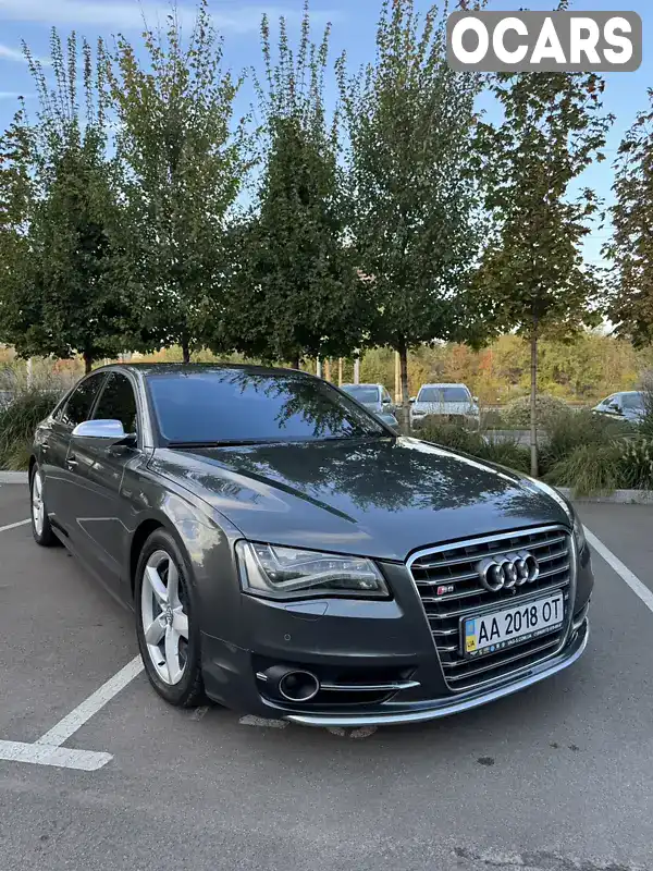 Седан Audi S8 2013 3.99 л. обл. Київська, Київ - Фото 1/21