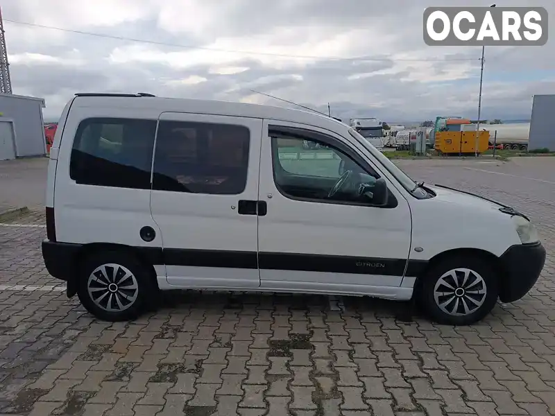 Мінівен Citroen Berlingo 2007 1.6 л. Ручна / Механіка обл. Чернівецька, Глибока - Фото 1/13