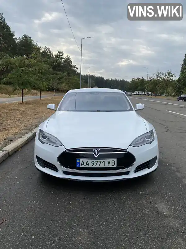 5YJSA1E2XGF122849 Tesla Model S 2015 Лифтбек  Фото 1