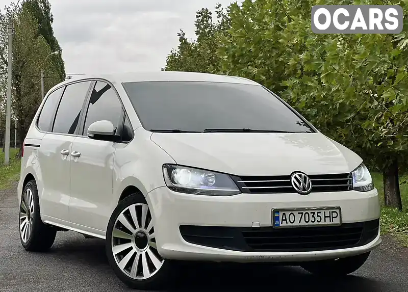 Мінівен Volkswagen Sharan 2011 2 л. Ручна / Механіка обл. Закарпатська, Виноградів - Фото 1/21