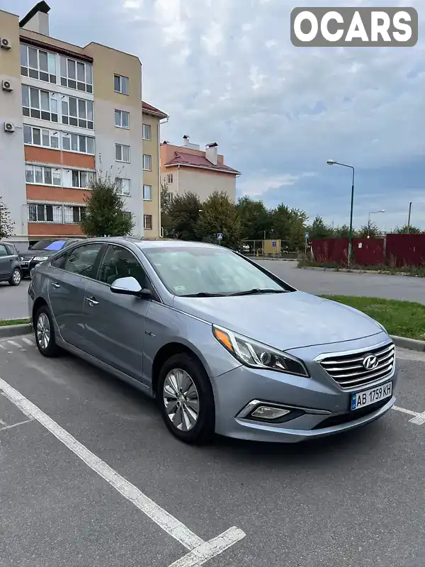 Седан Hyundai Sonata 2015 2 л. Автомат обл. Вінницька, Вінниця - Фото 1/21