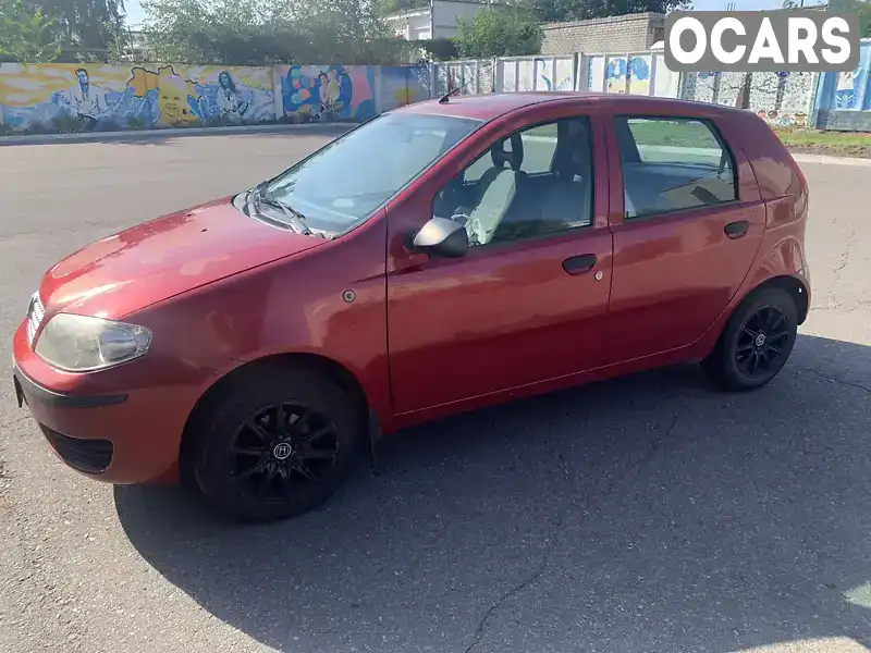 Хетчбек Fiat Punto 2010 1.24 л. Ручна / Механіка обл. Полтавська, Кременчук - Фото 1/15