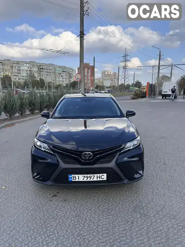 4T1B11HK6KU844567 Toyota Camry 2019 Седан 2.49 л. Фото 2