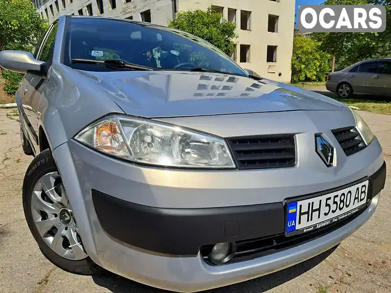 Хэтчбек Renault Megane 2004 1.6 л. Автомат обл. Одесская, location.city.kuchurhan - Фото 1/14