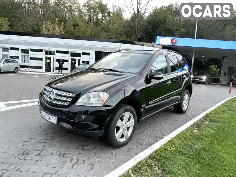 Внедорожник / Кроссовер Mercedes-Benz M-Class 2006 5 л. Автомат обл. Киевская, Киев - Фото 1/11