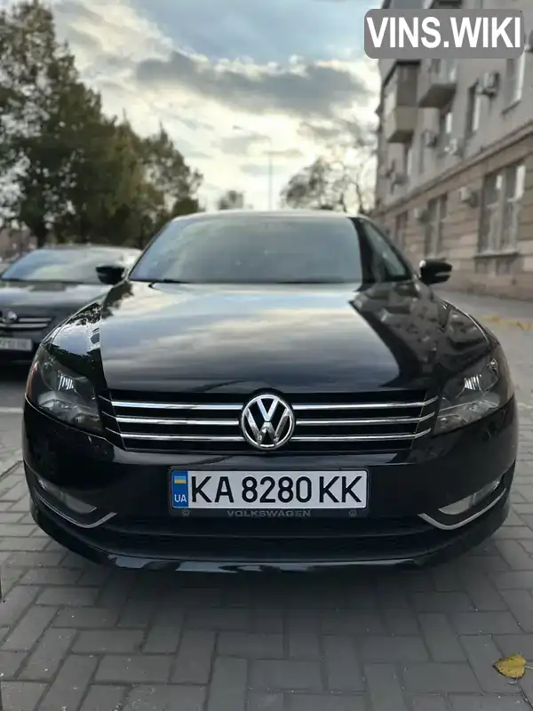 Седан Volkswagen Passat 2015 1.8 л. Автомат обл. Запорожская, Запорожье - Фото 1/21