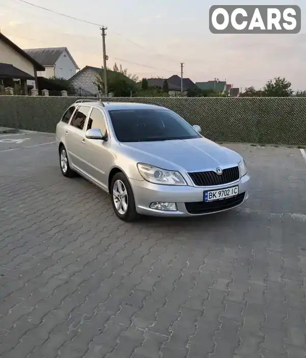 Універсал Skoda Octavia 2013 1.6 л. Ручна / Механіка обл. Рівненська, Рівне - Фото 1/16