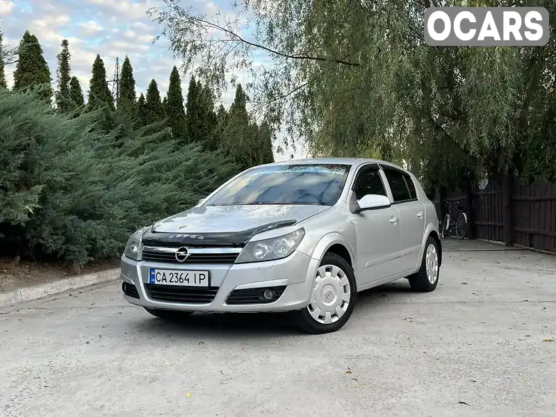 Хэтчбек Opel Astra 2004 1.6 л. Ручная / Механика обл. Черкасская, Смела - Фото 1/21