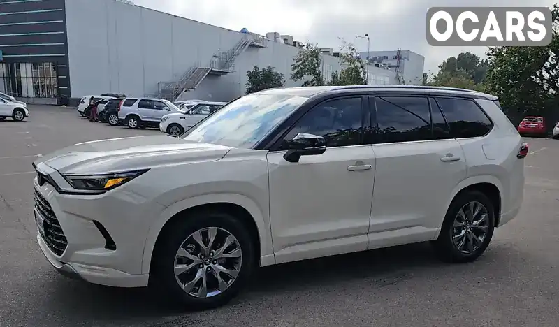 Позашляховик / Кросовер Toyota Highlander 2023 2.49 л. Автомат обл. Одеська, Одеса - Фото 1/21