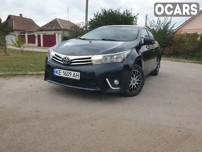 Седан Toyota Corolla 2013 1.33 л. Ручна / Механіка обл. Запорізька, Запоріжжя - Фото 1/21