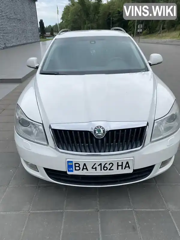 Універсал Skoda Octavia 2010 1.99 л. Ручна / Механіка обл. Кіровоградська, Світловодськ - Фото 1/14