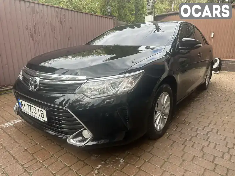 Седан Toyota Camry 2017 2.49 л. Автомат обл. Київська, Київ - Фото 1/21