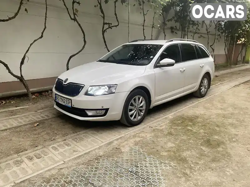 Універсал Skoda Octavia 2013 1.97 л. Ручна / Механіка обл. Закарпатська, Виноградів - Фото 1/21