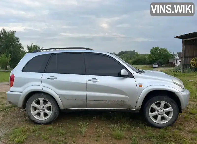 Внедорожник / Кроссовер Toyota RAV4 2003 2 л. Ручная / Механика обл. Ровенская, Ровно - Фото 1/8