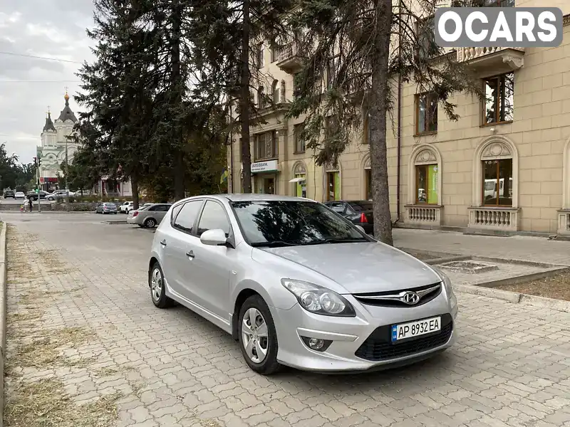 Хетчбек Hyundai i30 2011 1.4 л. Ручна / Механіка обл. Запорізька, Запоріжжя - Фото 1/10