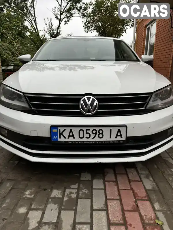 Седан Volkswagen Jetta 2016 1.6 л. Автомат обл. Київська, Бровари - Фото 1/19