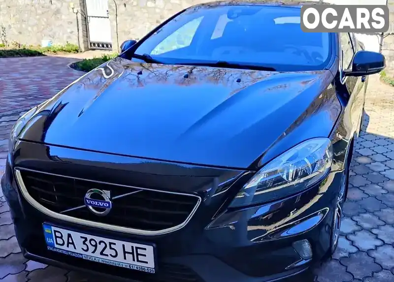 Хетчбек Volvo V40 2015 1.6 л. Ручна / Механіка обл. Кіровоградська, Кропивницький (Кіровоград) - Фото 1/5