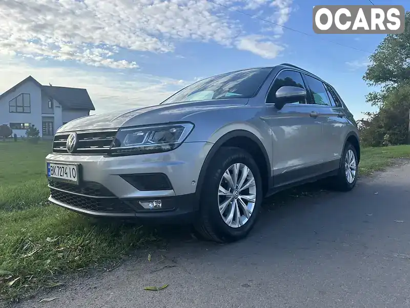 Позашляховик / Кросовер Volkswagen Tiguan 2018 1.97 л. Автомат обл. Рівненська, Здолбунів - Фото 1/16