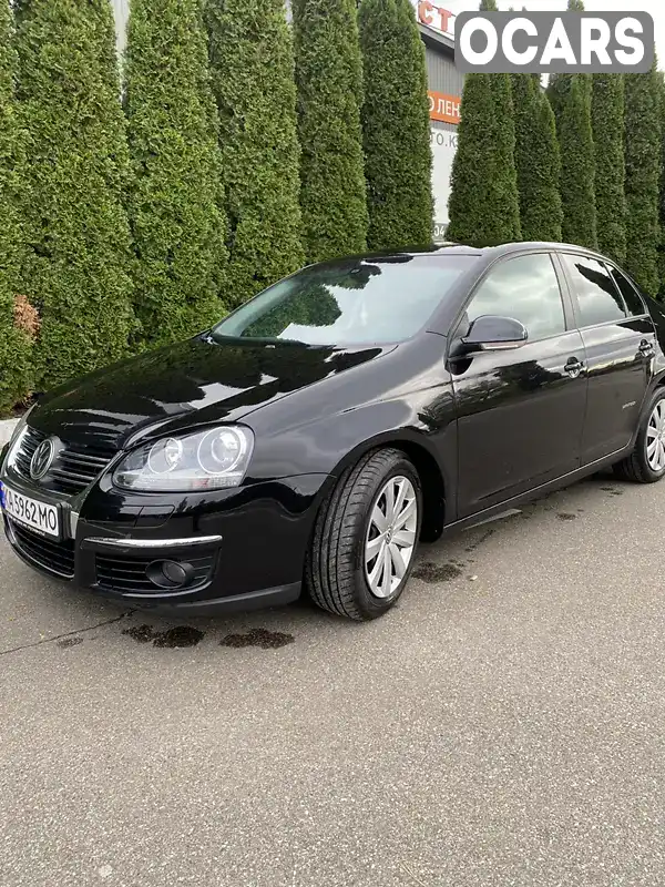 Седан Volkswagen Jetta 2008 1.39 л. Ручная / Механика обл. Киевская, Киев - Фото 1/21