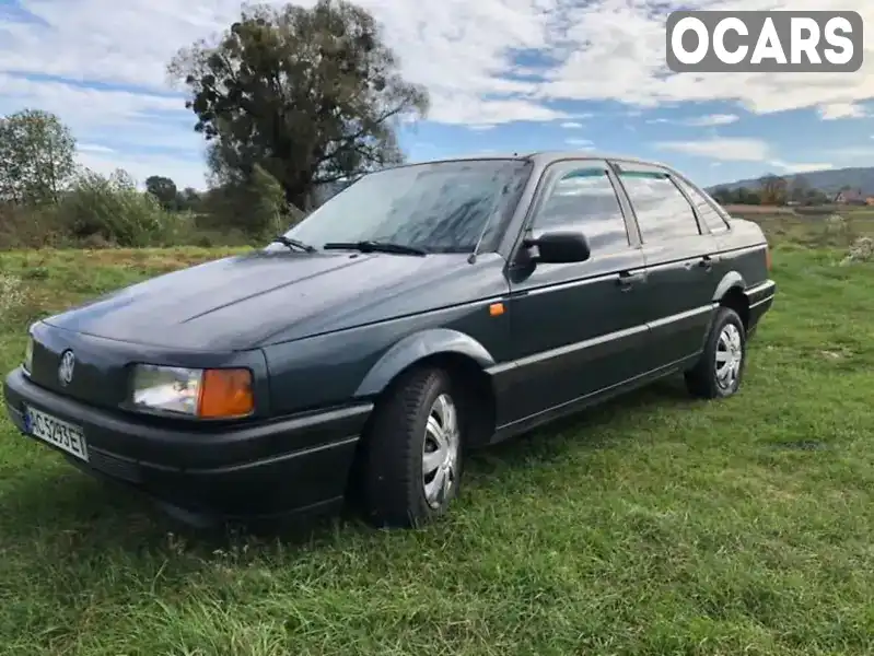 Седан Volkswagen Passat 1992 1.8 л. Ручна / Механіка обл. Тернопільська, Кременець - Фото 1/17