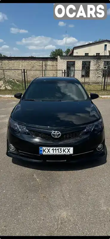 Седан Toyota Camry 2012 2.49 л. Автомат обл. Харьковская, Змиев - Фото 1/16