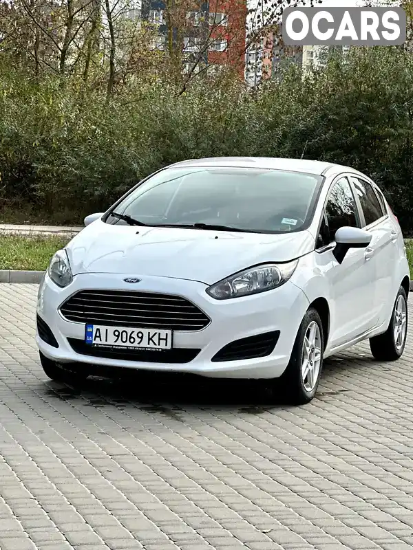 Хэтчбек Ford Fiesta 2017 1.6 л. Автомат обл. Киевская, Ирпень - Фото 1/21