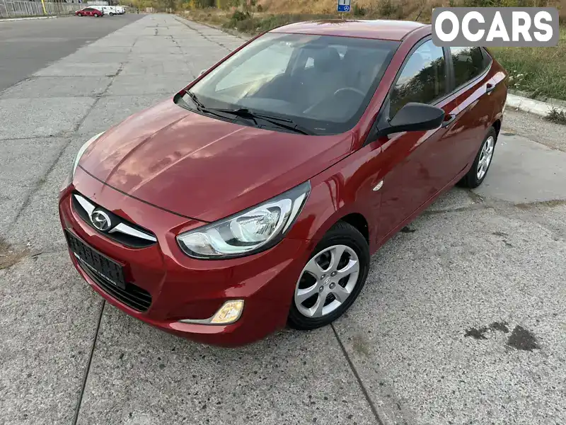 Седан Hyundai Accent 2014 1.4 л. Ручна / Механіка обл. Харківська, Харків - Фото 1/21