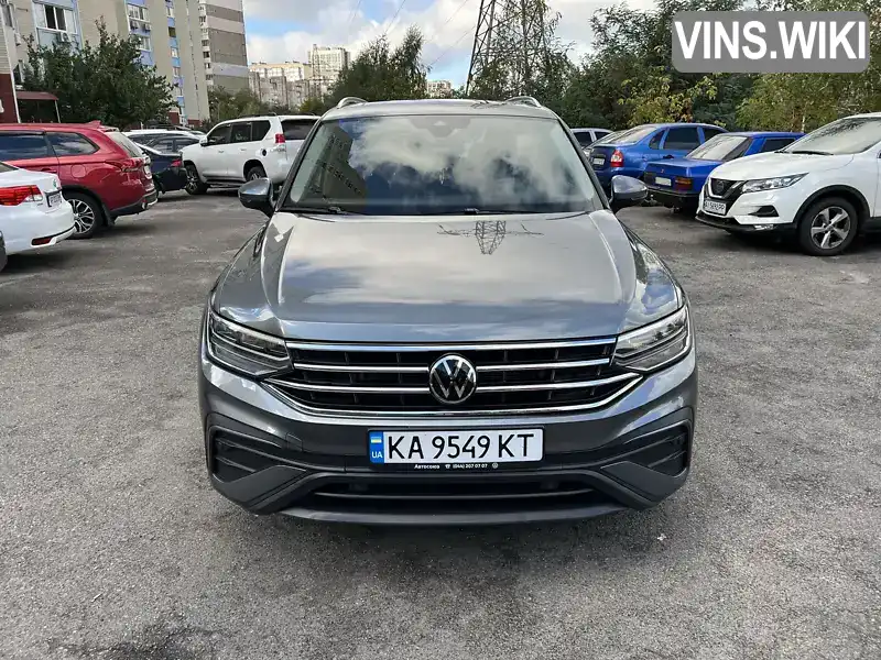 Позашляховик / Кросовер Volkswagen Tiguan 2022 2 л. Автомат обл. Київська, Київ - Фото 1/21