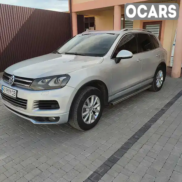 Позашляховик / Кросовер Volkswagen Touareg 2011 2.97 л. Автомат обл. Закарпатська, Тячів - Фото 1/12