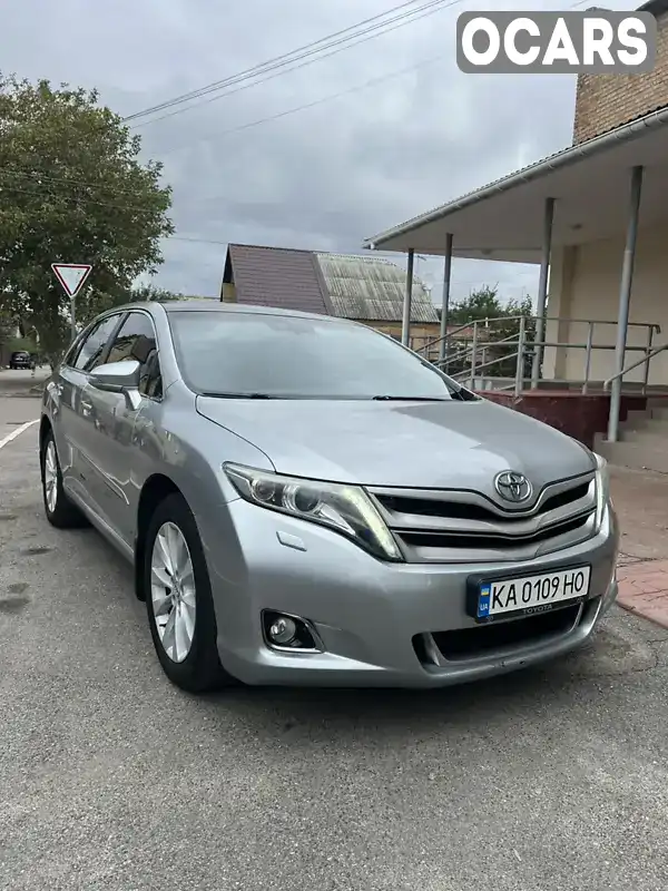 Внедорожник / Кроссовер Toyota Venza 2015 2.67 л. Автомат обл. Киевская, Киев - Фото 1/18