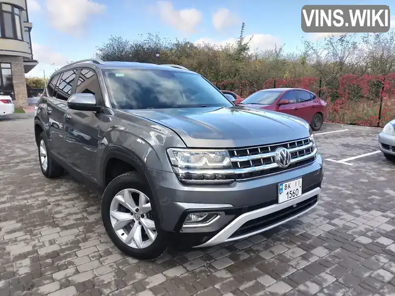 Позашляховик / Кросовер Volkswagen Atlas 2019 2 л. Автомат обл. Рівненська, Рівне - Фото 1/21