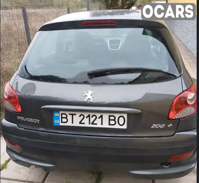 Хэтчбек Peugeot 206 2011 1.4 л. Ручная / Механика обл. Киевская, Калиновка - Фото 1/9