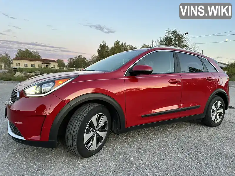 Позашляховик / Кросовер Kia Niro 2017 1.6 л. Автомат обл. Житомирська, Звягель - Фото 1/21