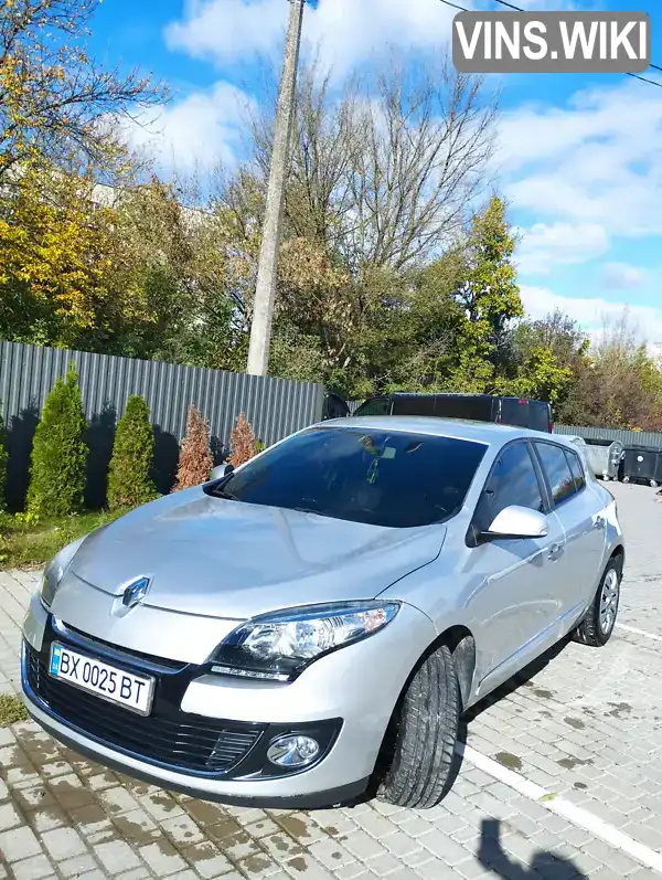 Хетчбек Renault Megane 2013 1.5 л. Ручна / Механіка обл. Хмельницька, Кам'янець-Подільський - Фото 1/21