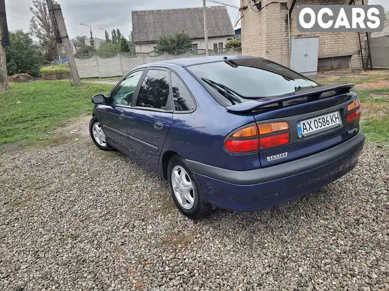 Ліфтбек Renault Laguna 2001 1.78 л. Ручна / Механіка обл. Запорізька, Запоріжжя - Фото 1/21