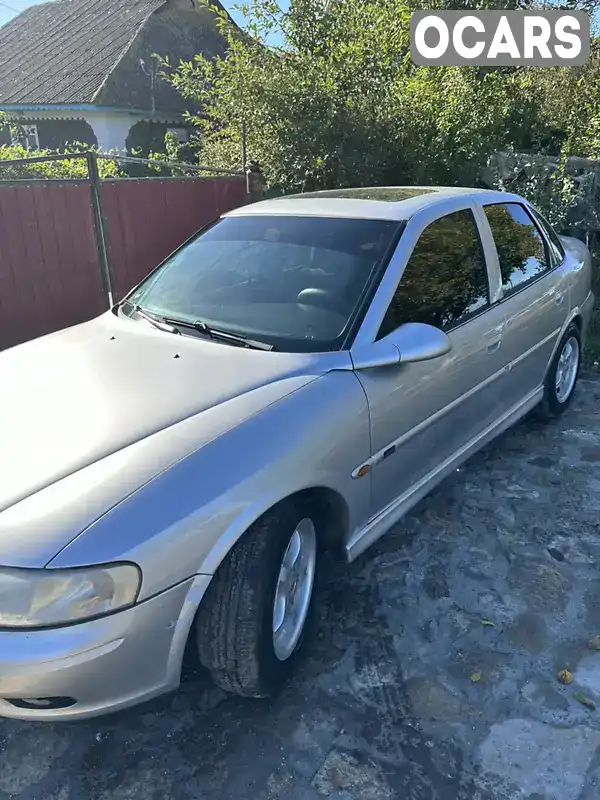 Седан Opel Vectra 2000 1.6 л. Ручна / Механіка обл. Вінницька, Чернівці - Фото 1/21