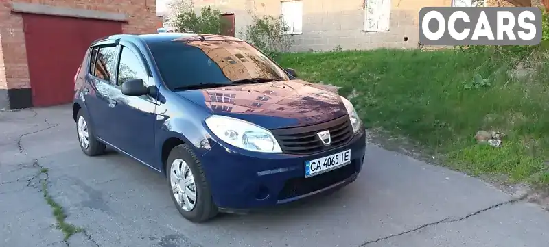 Хетчбек Dacia Sandero 2009 1.4 л. Ручна / Механіка обл. Черкаська, Умань - Фото 1/8