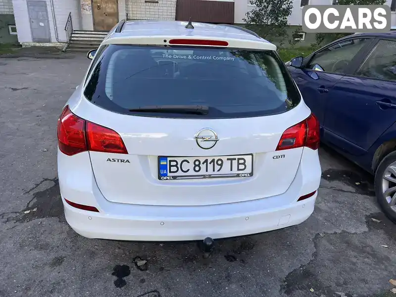 Универсал Opel Astra 2011 1.69 л. Ручная / Механика обл. Львовская, Дрогобыч - Фото 1/3