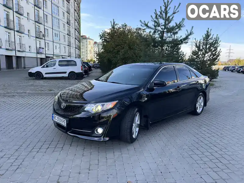 Седан Toyota Camry 2013 2.5 л. Автомат обл. Львівська, Стрий - Фото 1/21