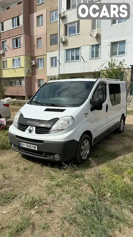 Мінівен Renault Trafic 2012 2 л. Ручна / Механіка обл. Одеська, Білгород-Дністровський - Фото 1/21