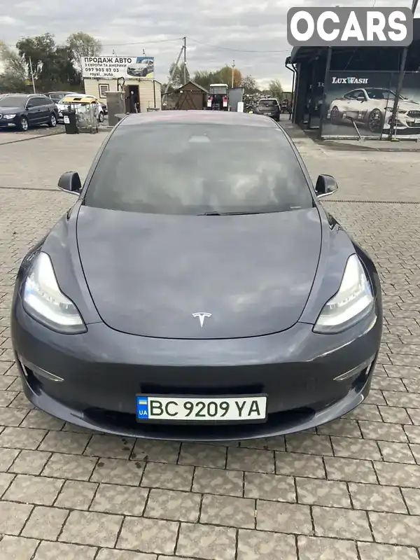 Седан Tesla Model 3 2019 null_content л. обл. Львівська, location.city.zhovtantsi - Фото 1/16