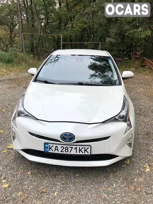 Хэтчбек Toyota Prius 2016 1.8 л. Автомат обл. Киевская, Киев - Фото 1/16