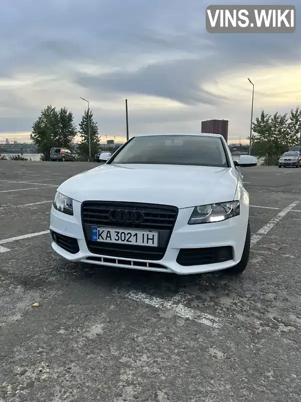 Седан Audi A4 2010 1.98 л. Робот обл. Київська, Київ - Фото 1/17