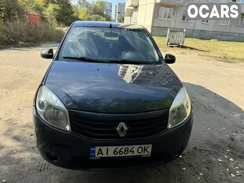 Хетчбек Renault Sandero 2011 1.4 л. Ручна / Механіка обл. Київська, Біла Церква - Фото 1/8