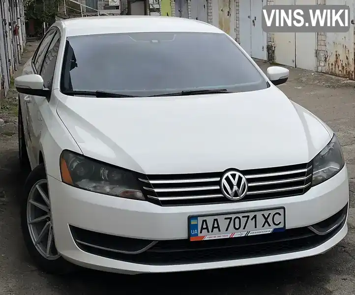 Седан Volkswagen Passat 2014 null_content л. обл. Київська, Київ - Фото 1/9