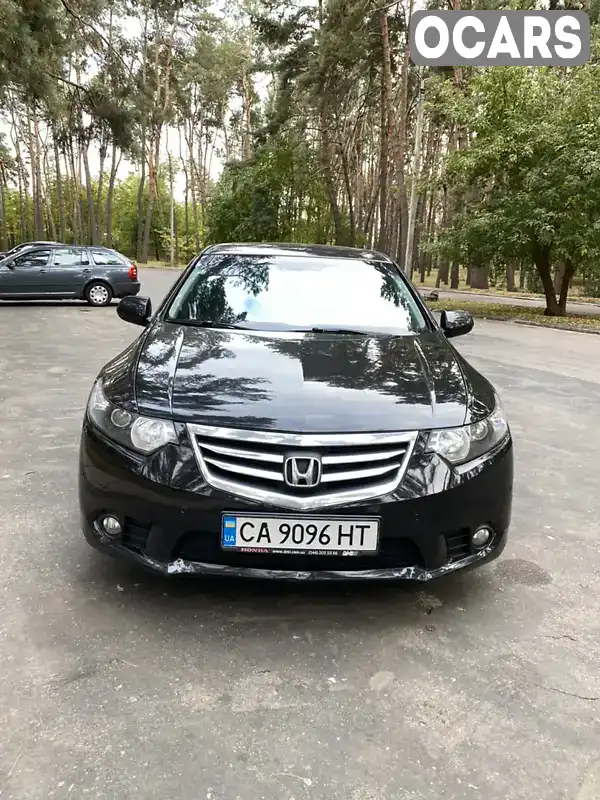 Седан Honda Accord 2011 2 л. Автомат обл. Черкасская, Черкассы - Фото 1/16